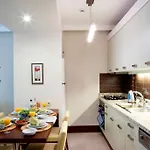 Apartahotel 116 4*